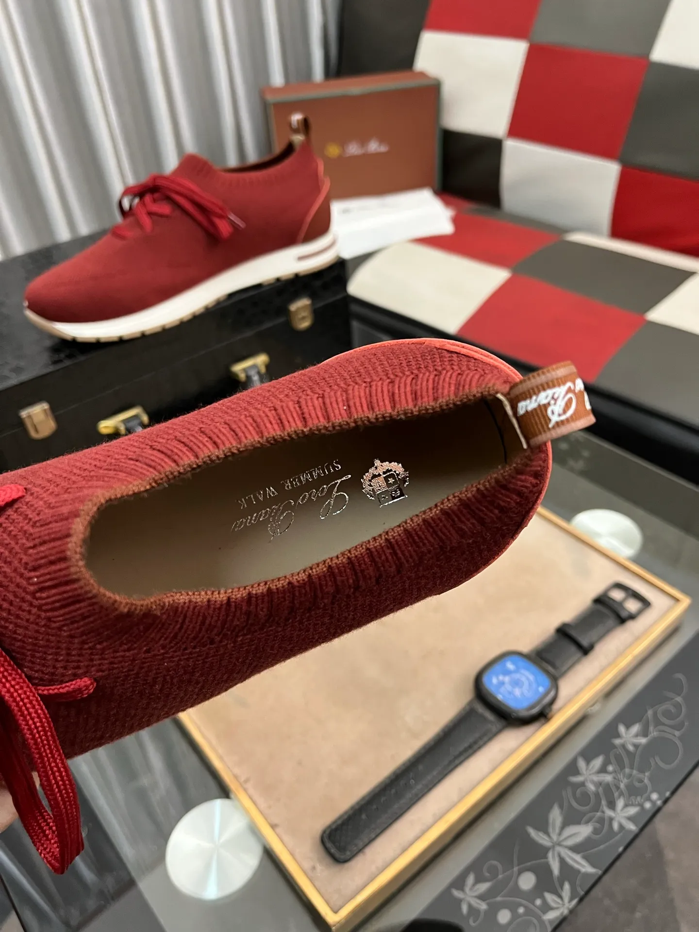 Men's shoes 💰420⌚️⌚️ (loro piana) new moccasin shoes official website original 1:1 mold opening, original quality 💯 fine workmanship, high-end luxury ☘ The upper is made of original waterproof treatment breathable fly-woven suede 🌴 luxury 🐂 leather lining 🍓 rubber wear-resistant outsole, size 38-44 (size 45 can be customized) 5️⃣ colors available